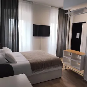 Agostini - Self Check-in - Gated Parking On Site Apartment